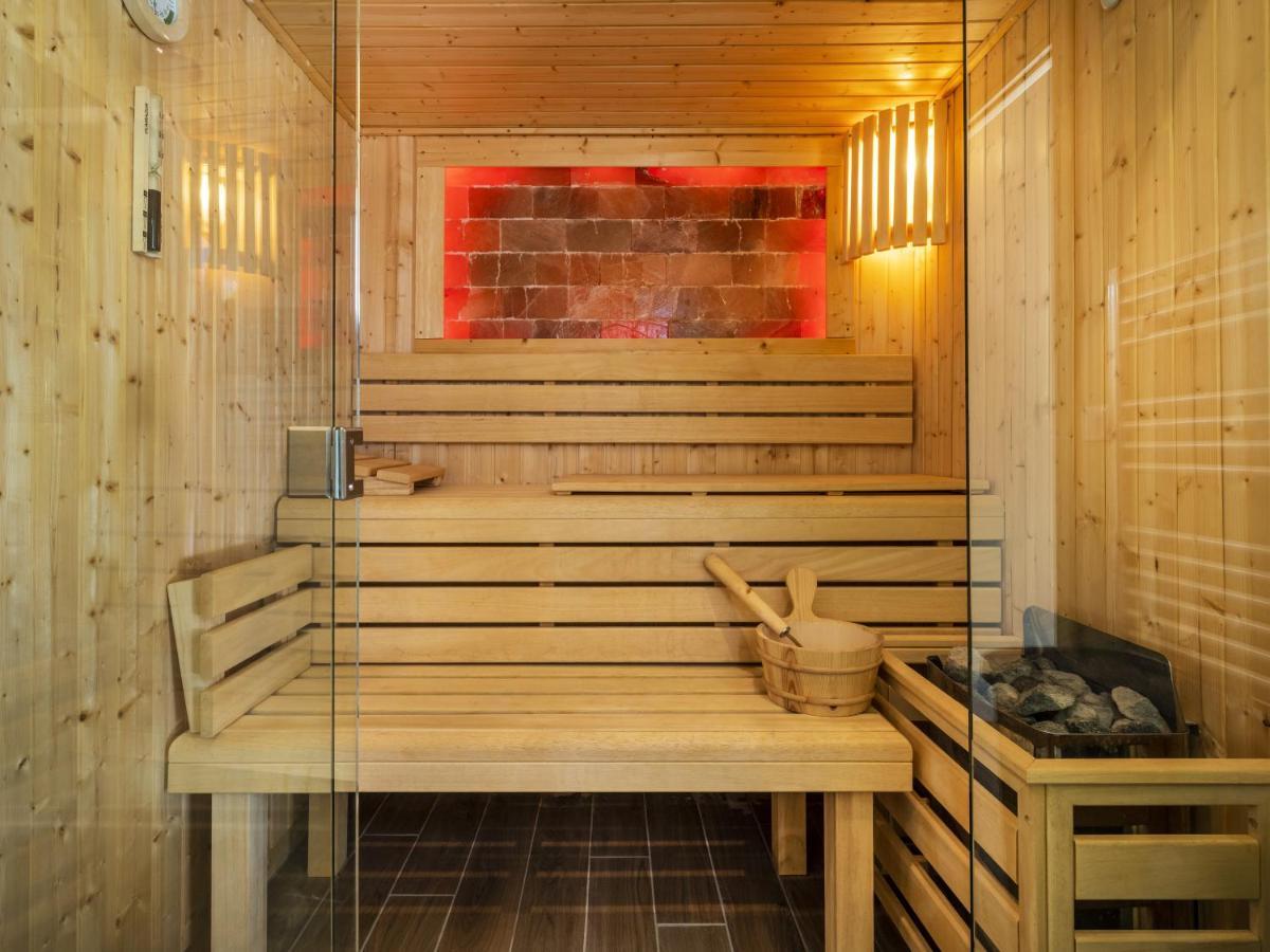 La Campagne St Lazare - Restaurant Chambres D'Hotes Piscine & Spa Forcalquier Eksteriør bilde