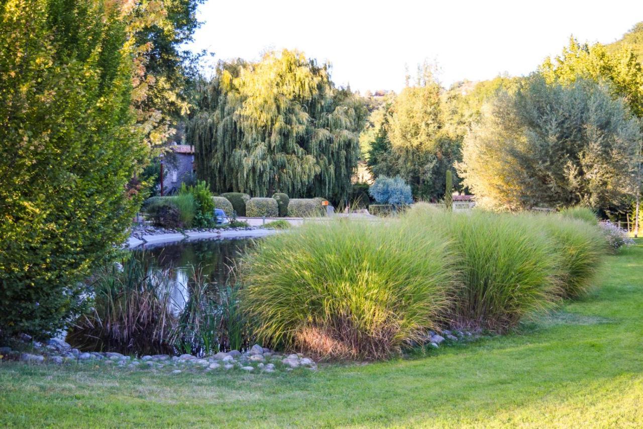La Campagne St Lazare - Restaurant Chambres D'Hotes Piscine & Spa Forcalquier Eksteriør bilde