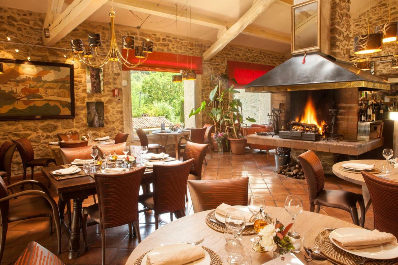 La Campagne St Lazare - Restaurant Chambres D'Hotes Piscine & Spa Forcalquier Eksteriør bilde